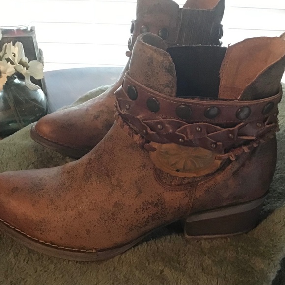 Circle G Harness Ankle Boots 7.5 - Picture 2 of 10